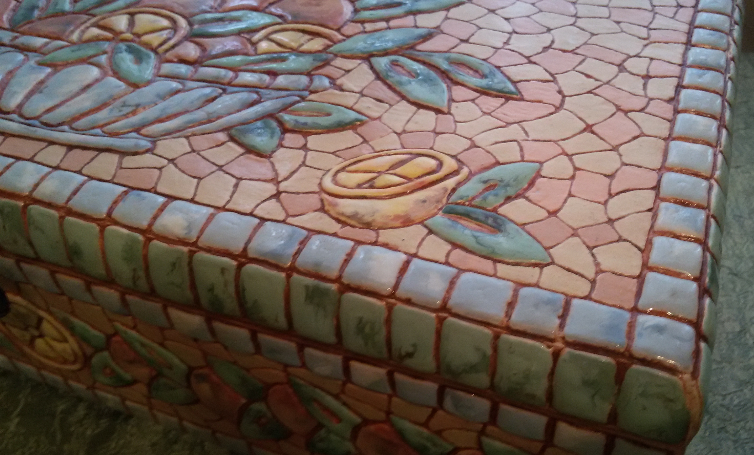 Украсьте пол керамической мозаикой